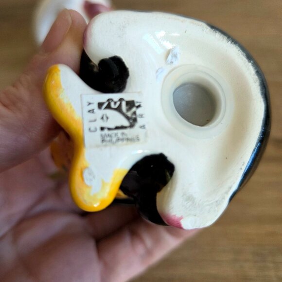 Vintage cats holding fish ceramic salt & pepper shakers. Made in Philippines. - Picture 5 of 5